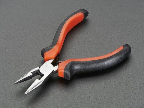 Mastering Precision: How to Choose the Right Miniature Pliers for Your Needs